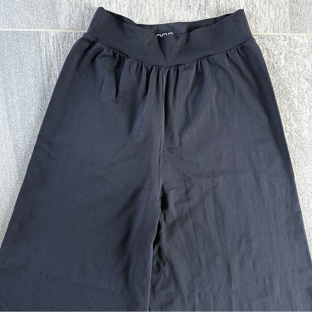 EUC OQQ Black High Waist Wide Leg Athleisure Pants Trendy Stylish Relaxed Small - Picture 5 of 13
